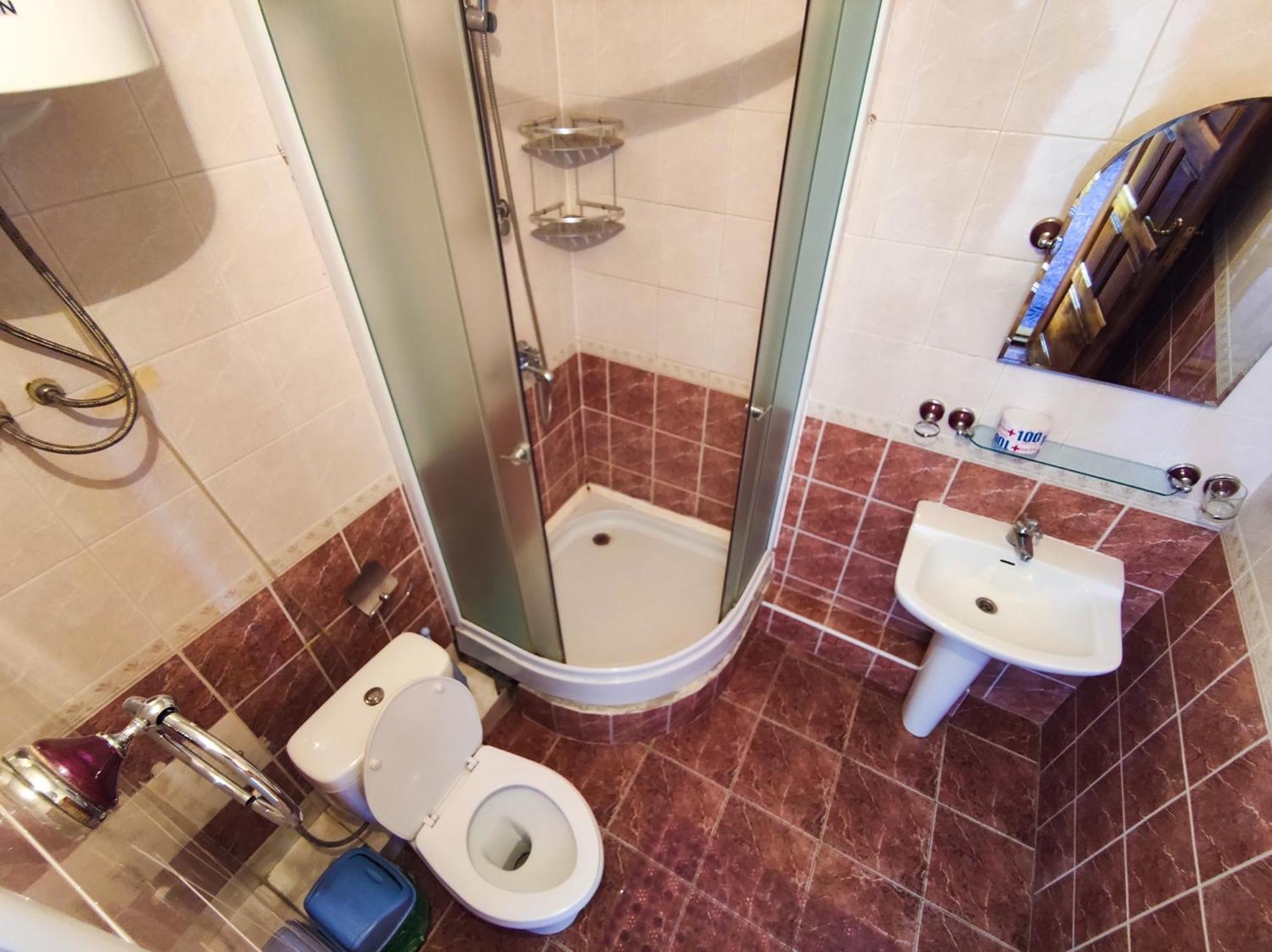Hotel Адилет Cholpon-Ata Esterno foto