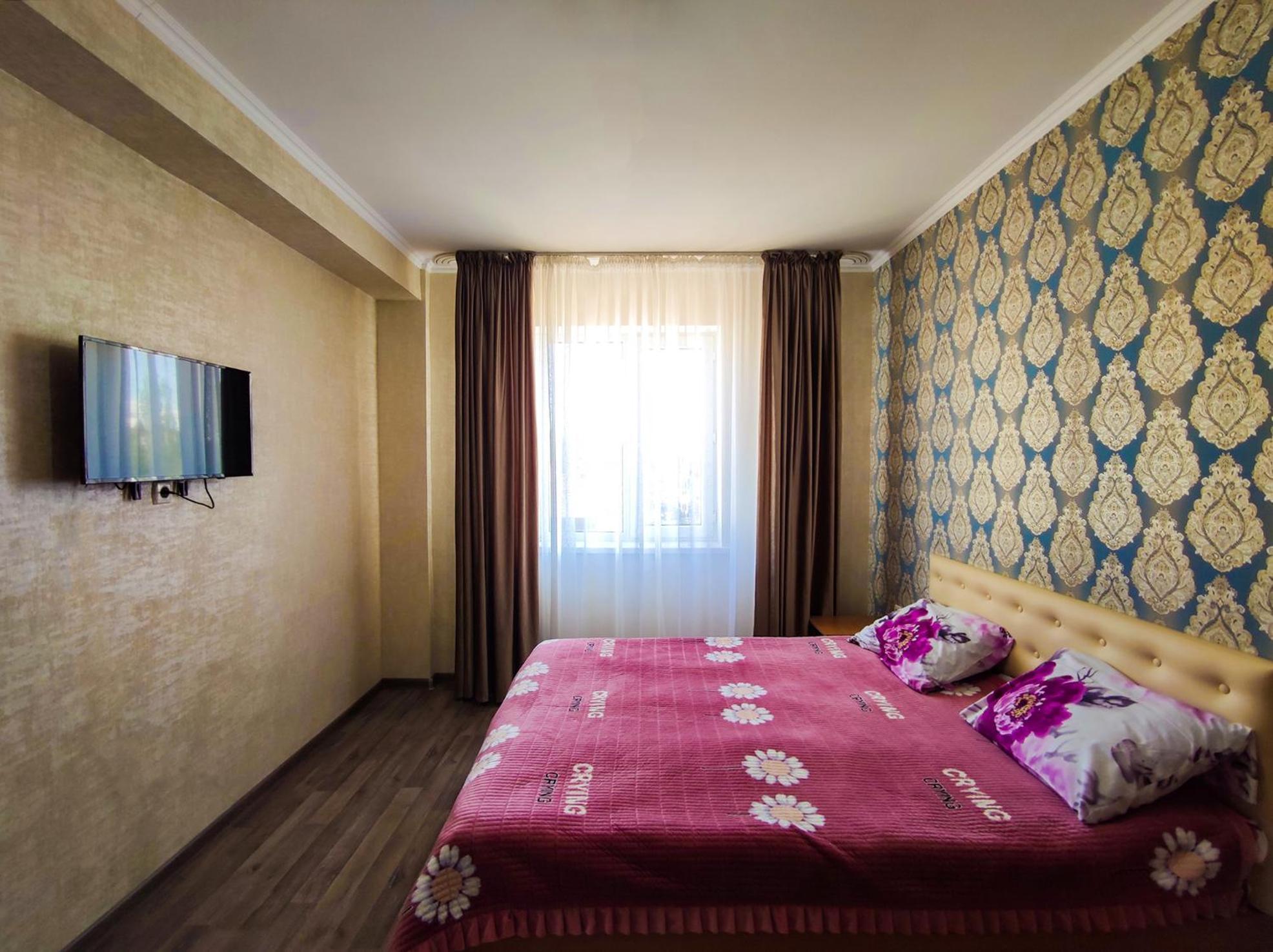 Hotel Адилет Cholpon-Ata Esterno foto
