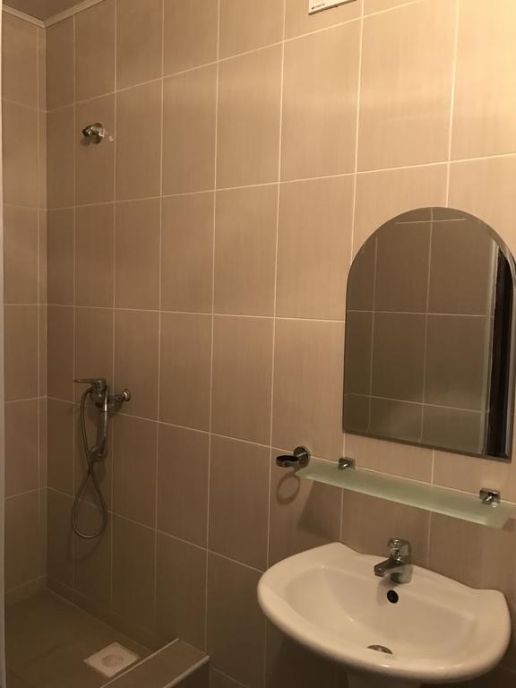 Hotel Адилет Cholpon-Ata Esterno foto