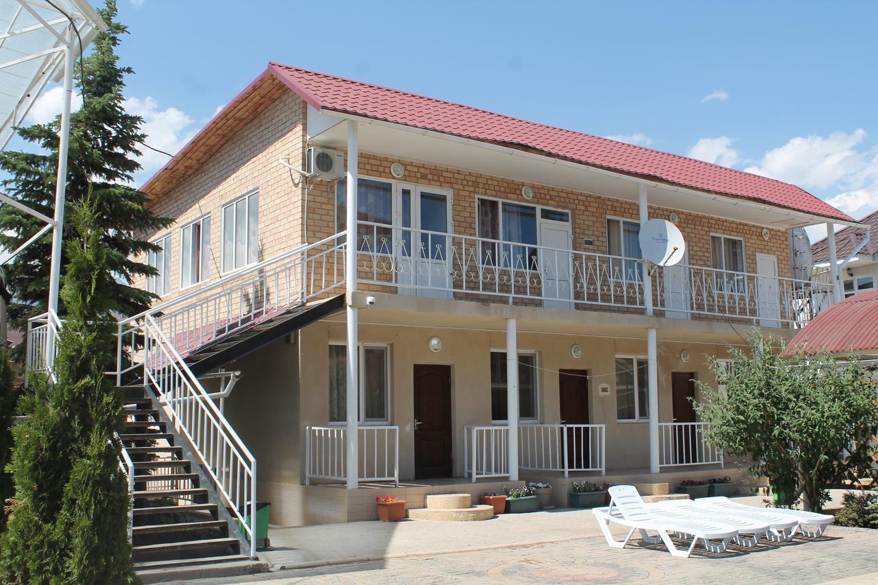 Hotel Адилет Cholpon-Ata Esterno foto